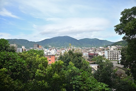 �����ق���̓W�]