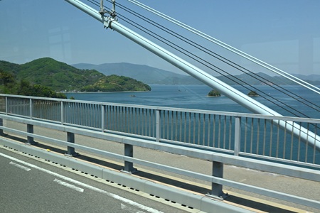 L勴
