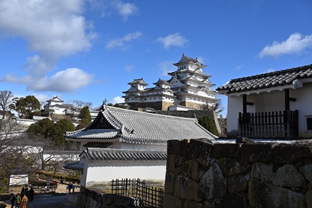 西の丸からの天守